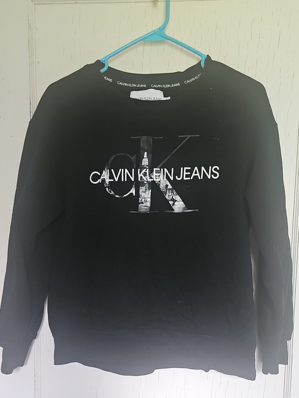 Calvin Klein Jeans Black Crewneck Sweatshirt with CK Logo